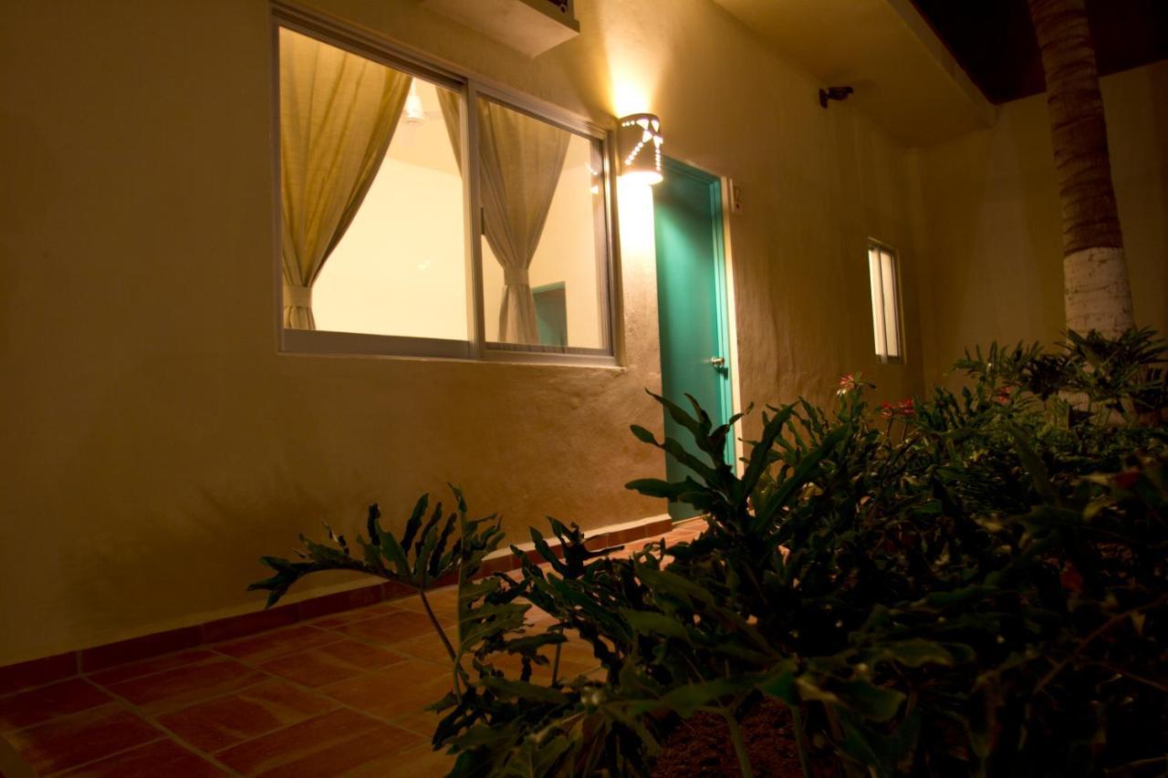 Bungalows Las Arenas San Patricio - Melaque Exterior foto